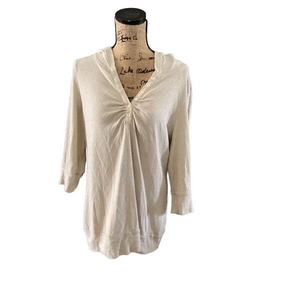 Torrid Hoodie  - Picture 1 of 8